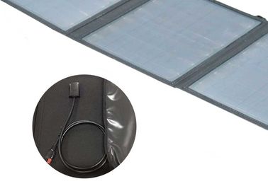Składany przenośny zasilacz solarny 2.6A